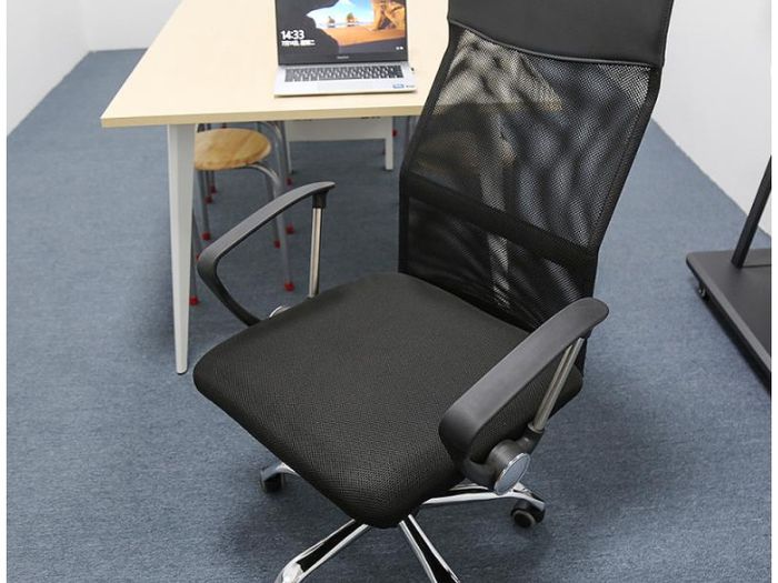 BRAND NEW Simple Mesh Backrest Office Chair Ergonomically 360 Rotating and Lifting Computers Game Gaming Chair Backrest Office Furniture