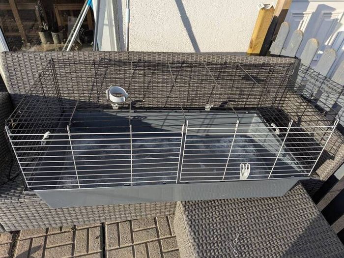Rabbit/guinea pig indoor cage