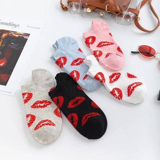 Fashion Red lips ankle socks