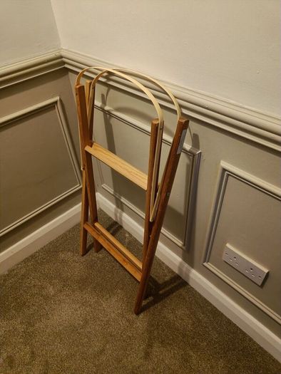 Moses basket stand