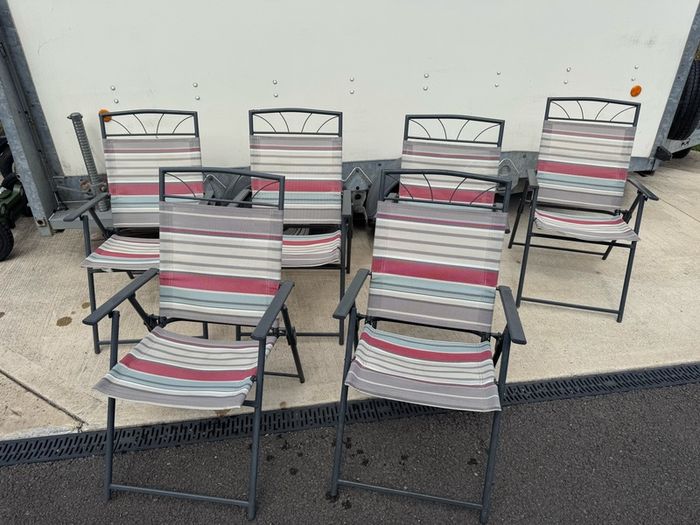 6 outdoor chairs