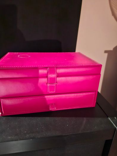 jewellery box