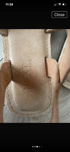 Like new girls Next sandals size 1