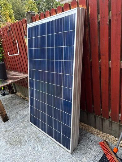 Set of 4x REC 250W Solar Panels (1kW Total Array)