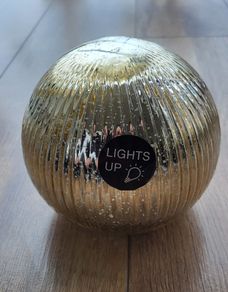 Gold LED Ribbed Ball