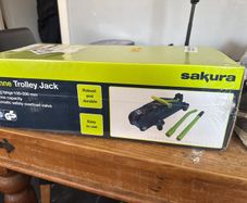 2 Tonne Trolley Jack