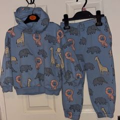 Dunnes Stores Tracksuit age 2-3