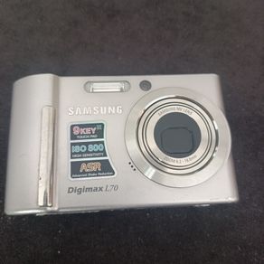 Samsung Digimax L70 7.2MP 3x Zoom Digital Camera