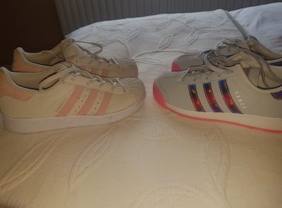 Adidas Girls Runners / Trainers (new)