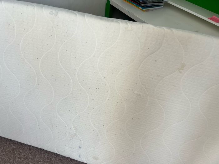 Single mattress