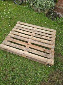 wooden pallet