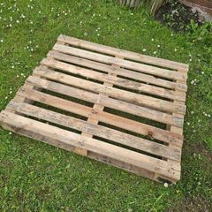 wooden pallet