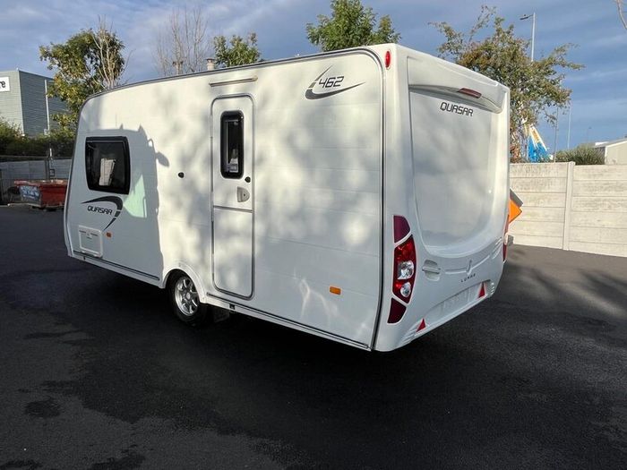 2012 Lunar Quasar 462- 2Berth