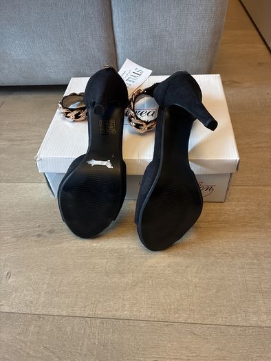 Ch.creation high heels