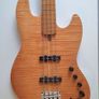 Marcus Miller V10 Fretless Bass Image 10