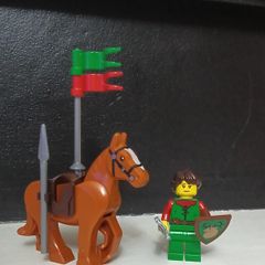 Lego FOREST WOMAN And Horse Lego Medieval Lego Minifigures