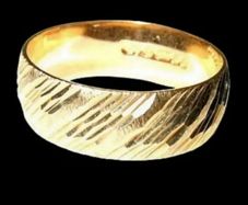 Vintage 9ct Gold Hallmarked Wedding Ring
