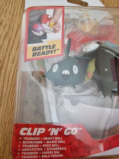 Pokemon Clip'n'Go Pokeball Trubbish & Heavy Ball Figure