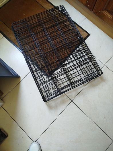 Dog crate