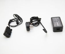 5D Mark  IV - AC adaptor continues battery power