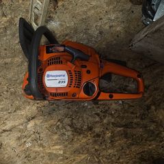Husqvarna 235