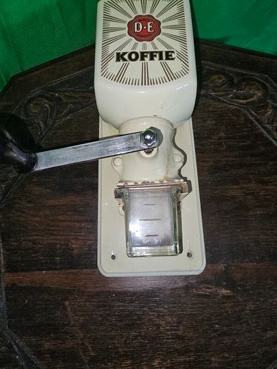 Douwe Egberts Coffee Grinder Retro