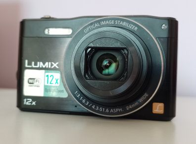Panasonic lumix