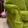 2-seater green velvet sofa Image 5