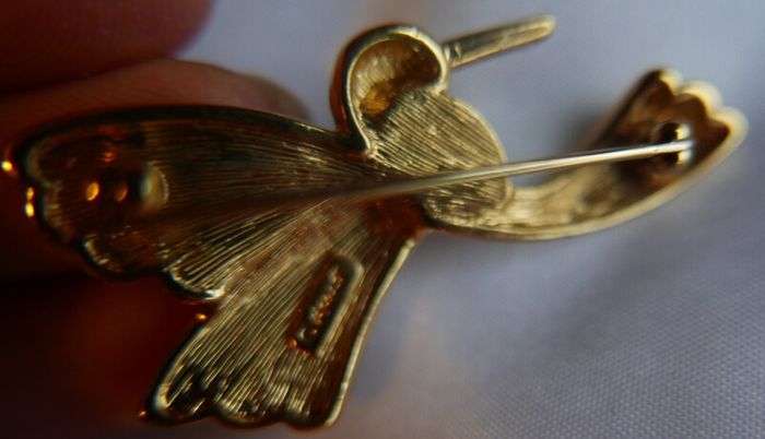 Vintage Monet Gold Plate Crystal Jelly Belly Hummingbird Brooch and Box