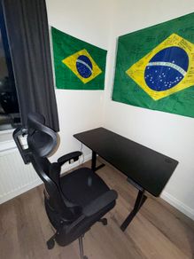 Electric height-adjustable desk and comfortable home office chair