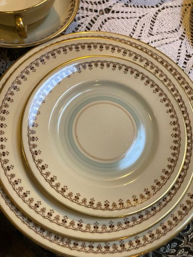 Vintage Gray's pottery dinner set