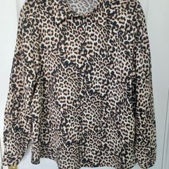 Womens Leopardprint Shirt Size 14