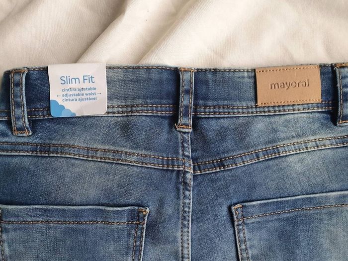 Brand new mayoral ladies jeans size 8 small zip fly