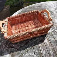 Wicker basket