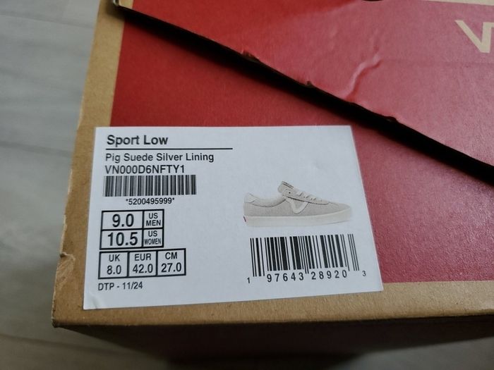 Men's shoes