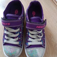heelys