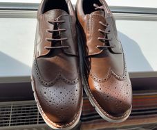 Mens shoes