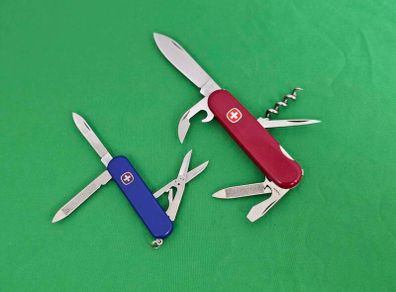 Vintage Discontinued Wenger Swiss Army Knife Lot Collectable
