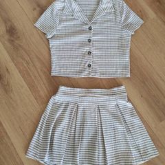 skirt and blouse , t-shirt, summer set , new without tag, size XS/S