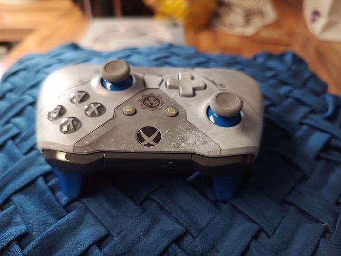 Xbox Controller (Gears 5 Limited Edition)