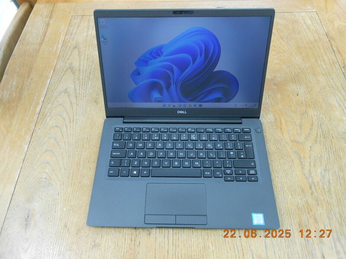 Intel i7 16GB Ram Dell Latitude 7300 Laptop Professional Business Laptop Carbon Fiber Model