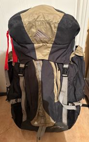 Vintage Women's Kelty Comanche 5000 internal frame backpack
