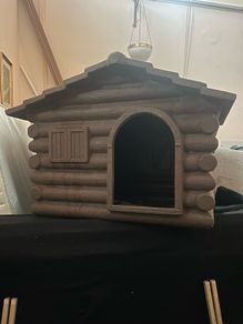 dog house
