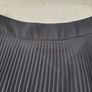 Black pleated skirt Image 4