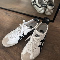 Onitsuka Tiger Mexico 66 trainers size UK 5.5 white black