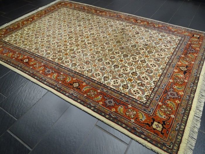 P.ersian Bidjar Rug 2.95 x 1.95m (BJAR)