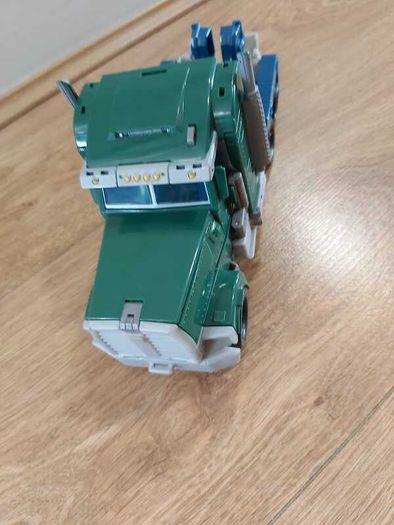 Transformer  optimus prime