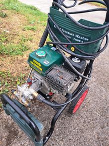 Petrol washer