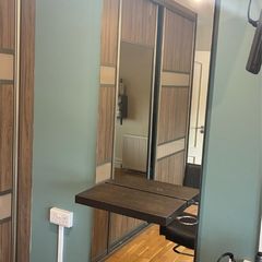 hair salon