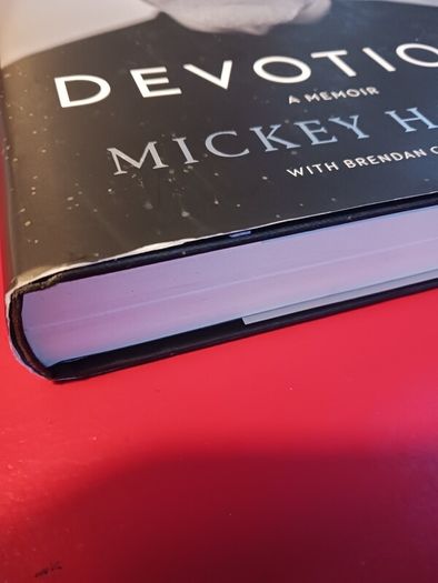 Mickley Harte/ Devotion/ A Memoir/ 2021